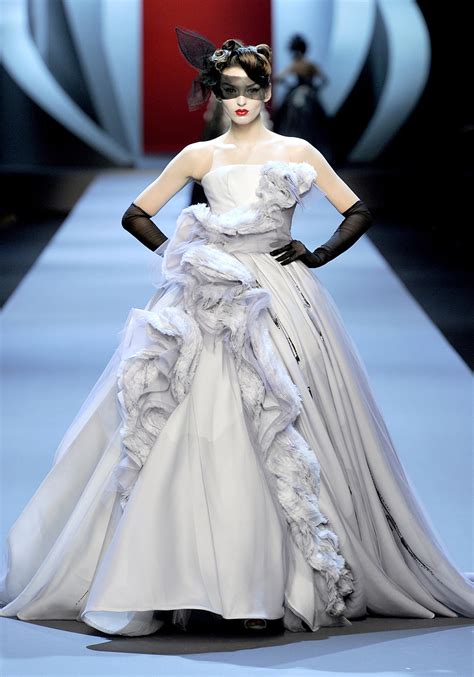 dior couture spring 2011|christian Dior fashion show 2011.